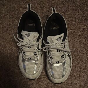 Avia White and Silver Running Shoes